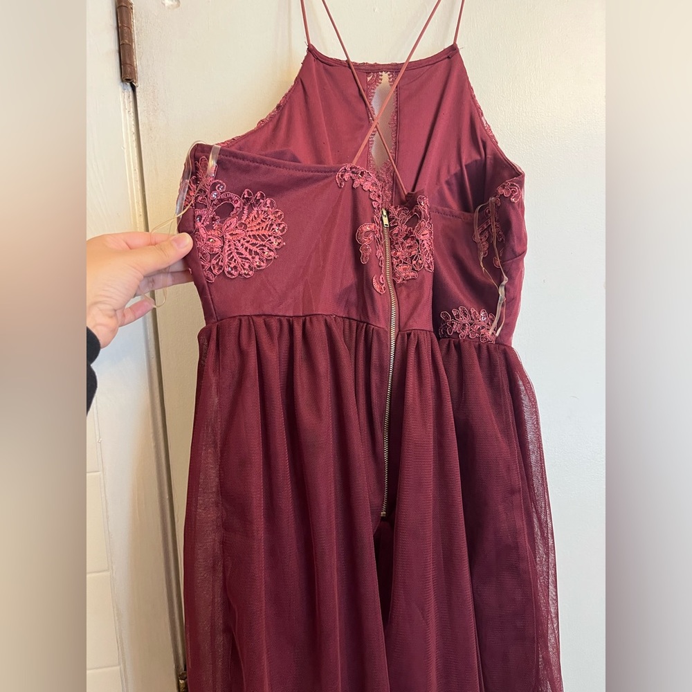 Dress - Picture 2 of 4